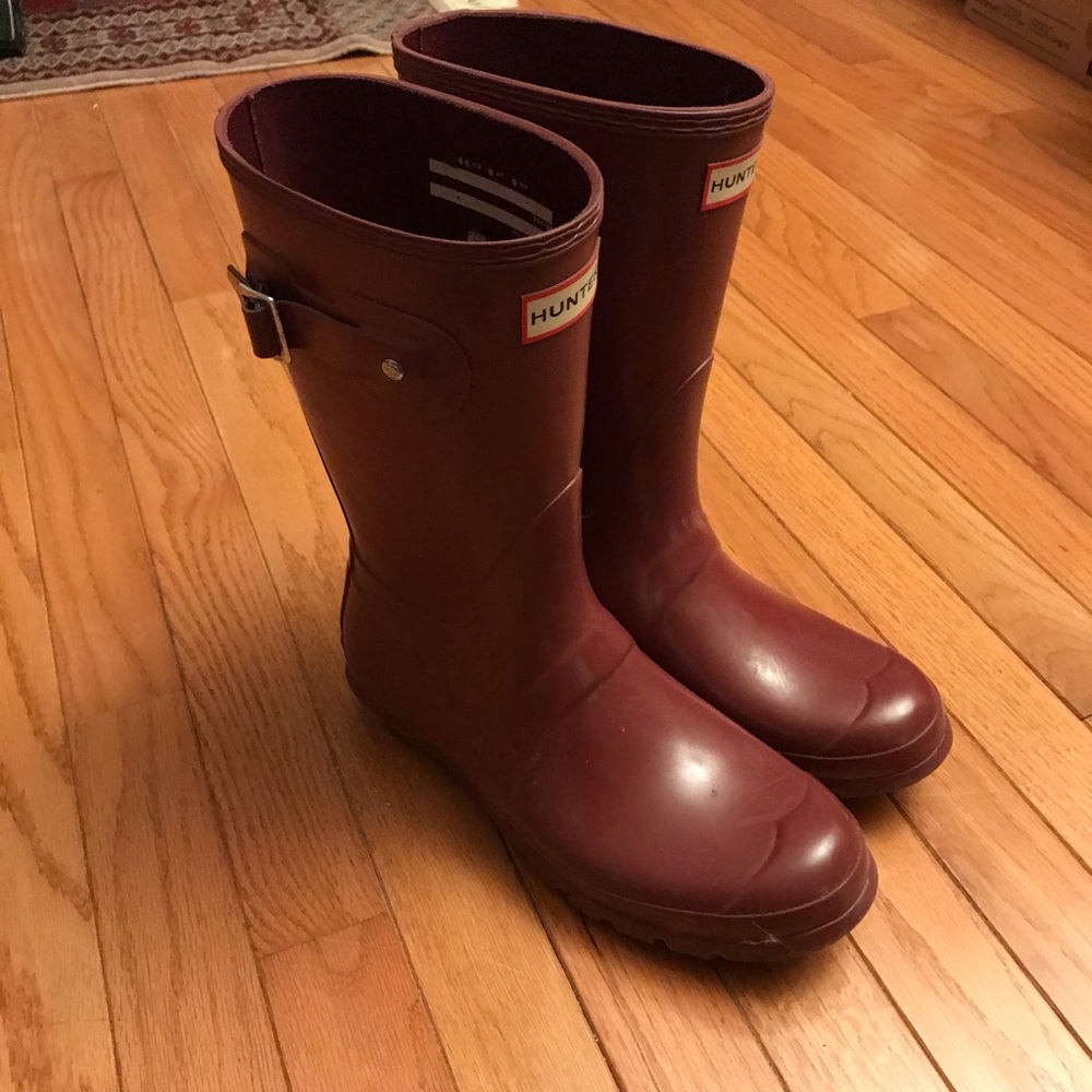 Short Hunter maroon rain boots